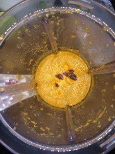 Blend everything to a smooth paste and finally check the taste for spiciness nad tanginess. If needed add dry red chili or tamarind paste accordingly.