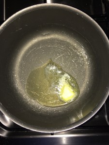 Take little oil and a tsp of butter in a vessel.