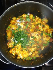 Add little chopped coriander leaves.