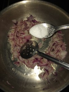 Add the required amount of salt for the onions.