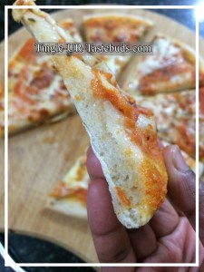 Slice and serve them immediately. Look at the pores of the crust.